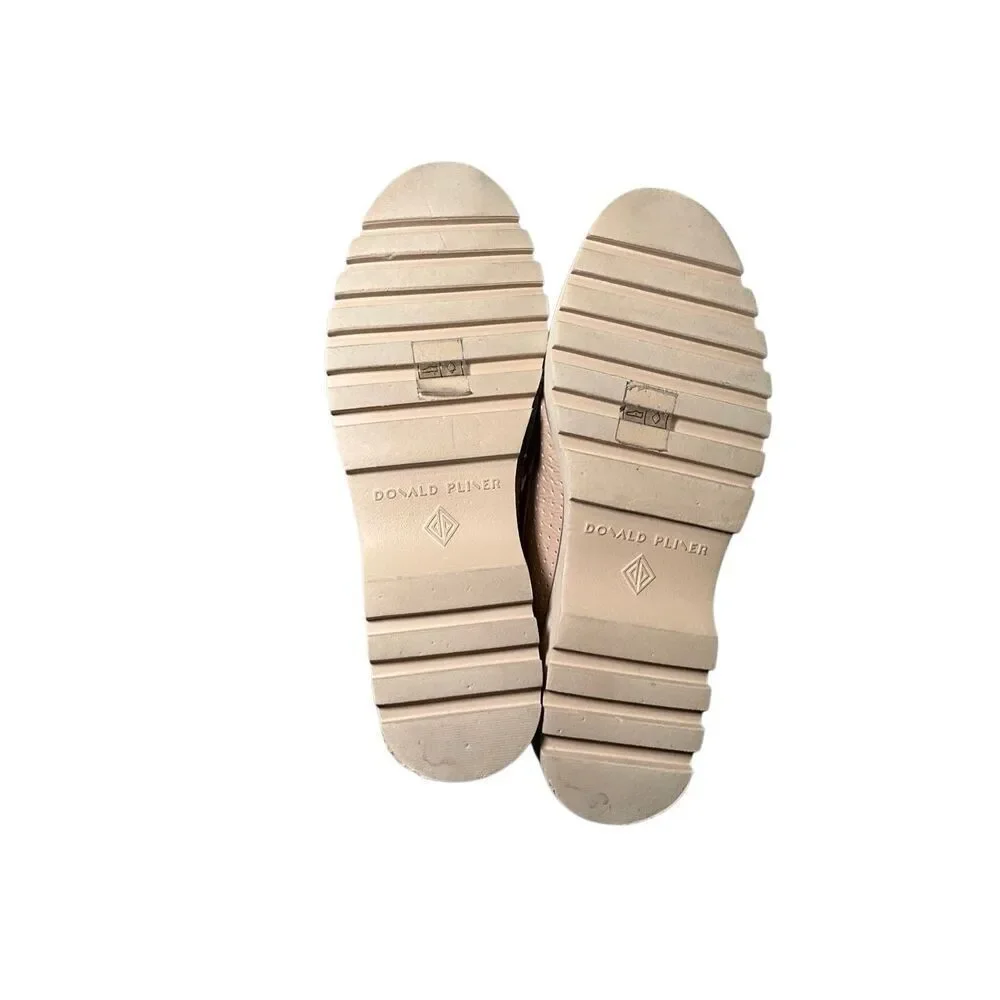 Donald Pliner | Haarle Lug Sole Tassel Loafer